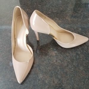 Merona Pumps with Gold Detail